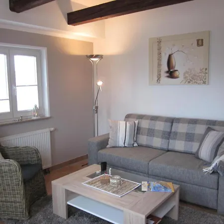 Hochwertige Mit 2 Fahrraedern, Balkon, Ebenerdiger Dusche Feriehus