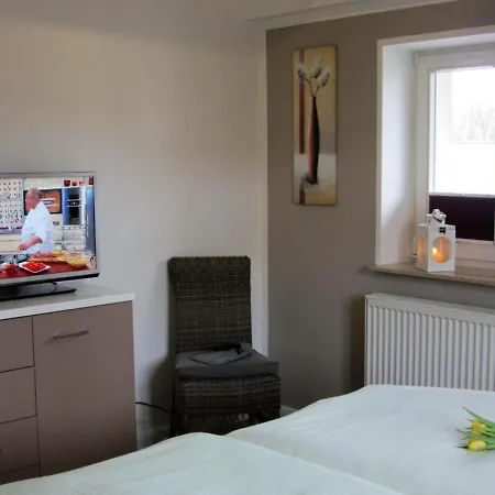 Feriehus Hochwertige Mit 2 Fahrraedern, Balkon, Ebenerdiger Dusche *