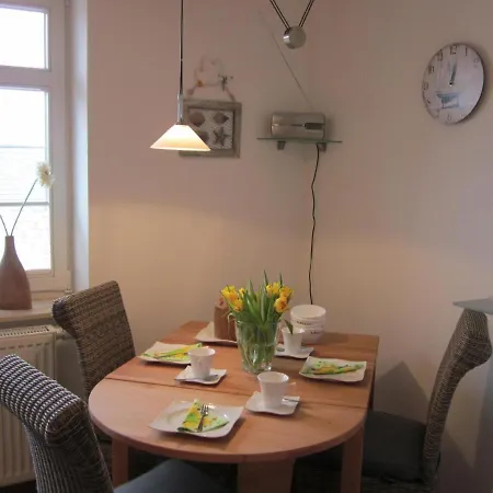 Hochwertige Mit 2 Fahrraedern, Balkon, Ebenerdiger Dusche
